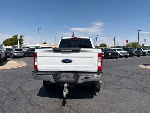 Used 2018 Ford F250 Lariat AWD/4WD image 8