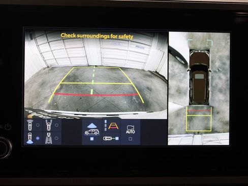 Used 2025 Toyota Sequoia SR5 image 62