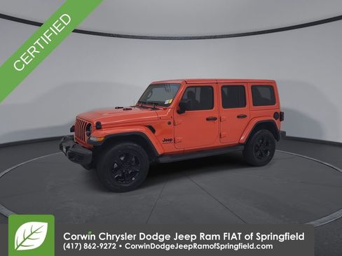 Used 2023 Jeep Wrangler Unlimited Sahara AWD/4WD image 13
