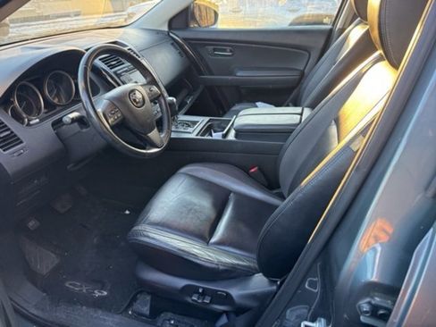 Used 2012 MAZDA CX-9 Touring w/ Moonroof & Bose Audio Pkg image 7