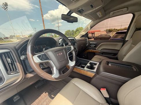 Used 2018 GMC Sierra 1500 SLT w/ SLT Premium Package AWD/4WD image 14