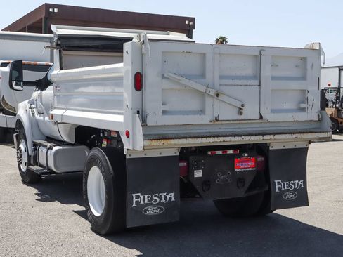 Used 2022 Ford F650 2WD Regular Cab Super Duty image 7