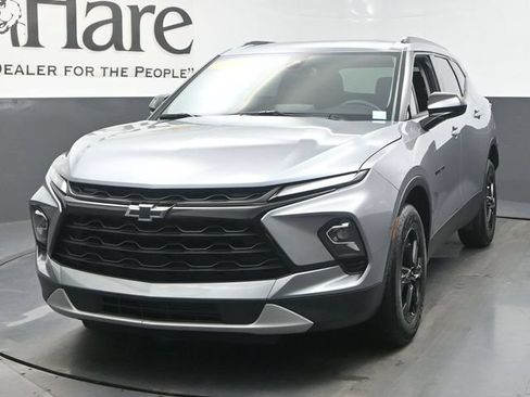 Used 2024 Chevrolet Blazer LT w/ Convenience Package FWD image 7
