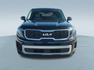 Used 2024 Kia Telluride EX w/ EX Captain's Chair Package video 2