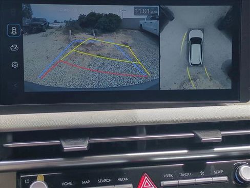 New 2025 Hyundai Tucson Limited image 14