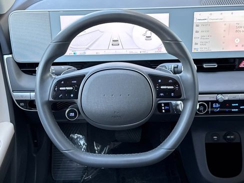 Used 2024 Hyundai Ioniq 5 SE RWD image 15