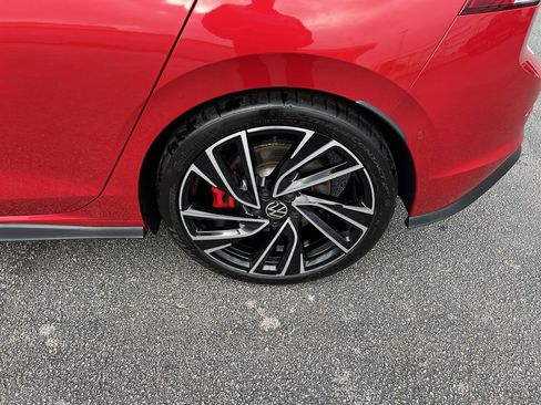 Used 2024 Volkswagen GTI Autobahn image 11
