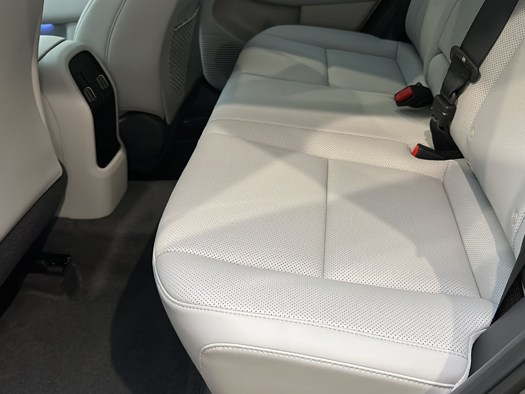 New 2027 Hyundai Kona Limited AWD/4WD image 15
