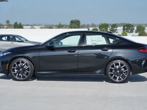 New 2026 BMW 228i w/ Technology Package FWD image 4