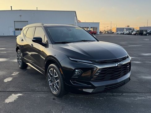 Used 2023 Chevrolet Blazer RS w/ Enhanced Convenience Package image 1