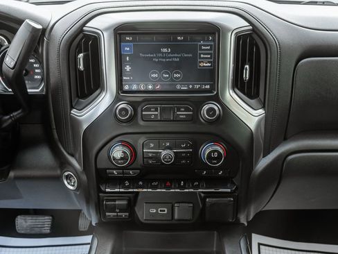 Used 2021 Chevrolet Silverado 1500 LT Trail Boss w/ Convenience Package II image 18