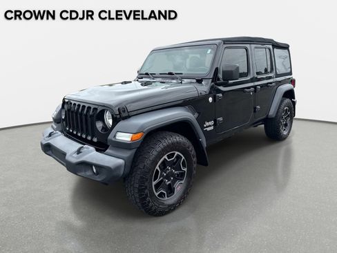 Used 2018 Jeep Wrangler Unlimited Sport S AWD/4WD image 8