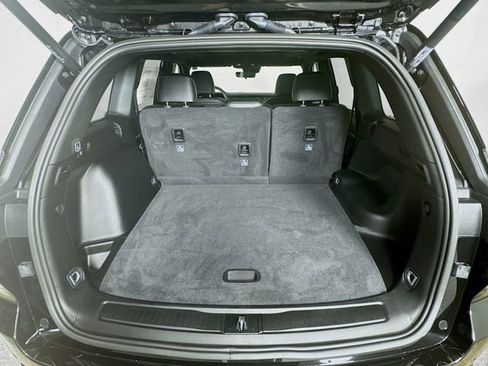 New 2025 Jeep Grand Cherokee Limited image 30