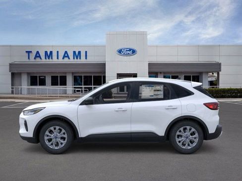 New 2026 Ford Escape Active image 3