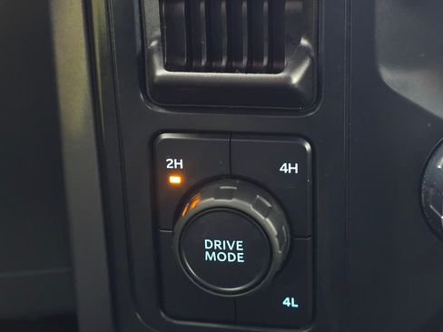 Used 2025 Ford F150 XLT w/ Equipment Group 301A Standard AWD/4WD image 39