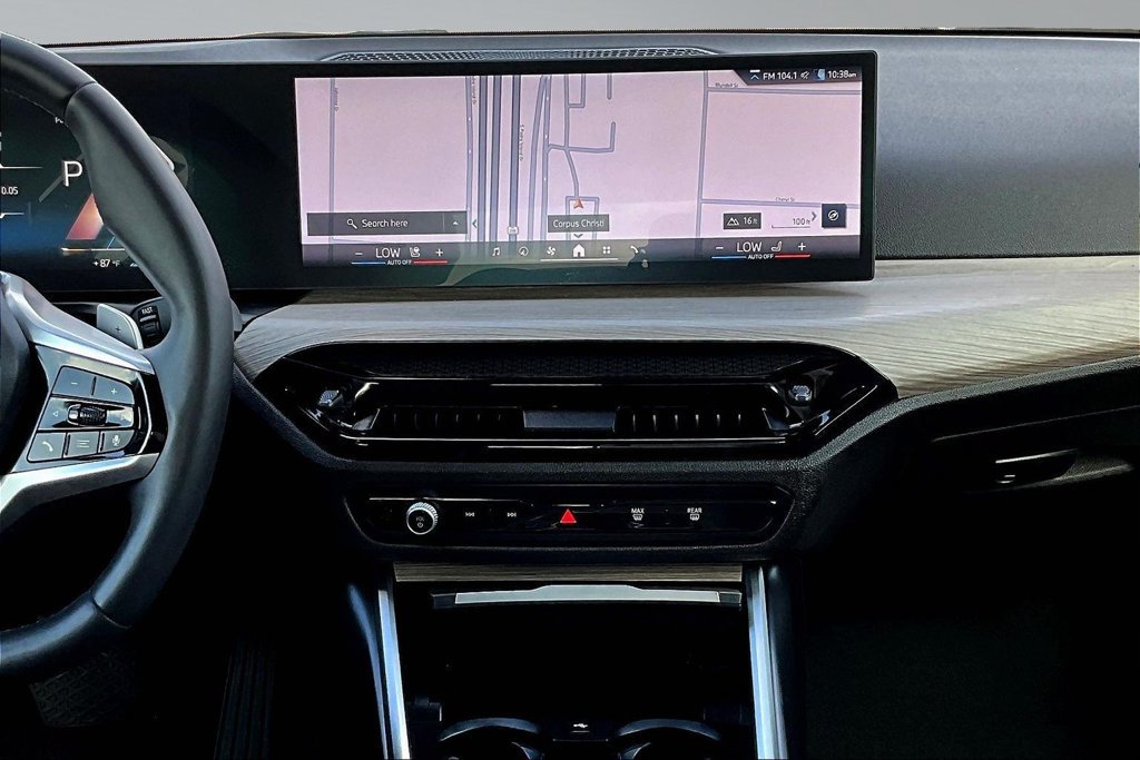 Used 2025 BMW 330i Sedan RWD image 10