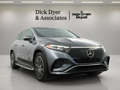 Used 2023 Mercedes-Benz EQS 580 4MATIC SUV w/ Exclusive Trim Package