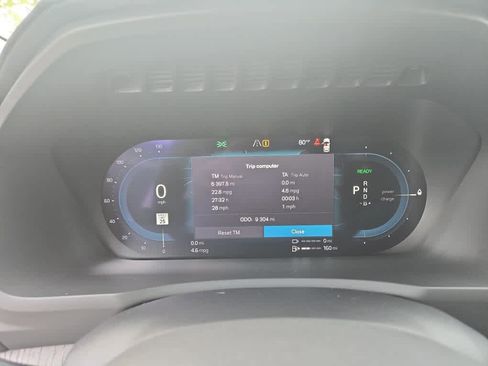 Used 2025 Volvo XC90 T8 Ultra w/ Protection Package Premier image 18