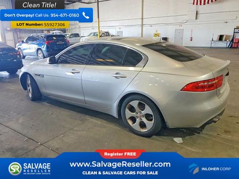 Used 2017 Jaguar XE RWD image 3
