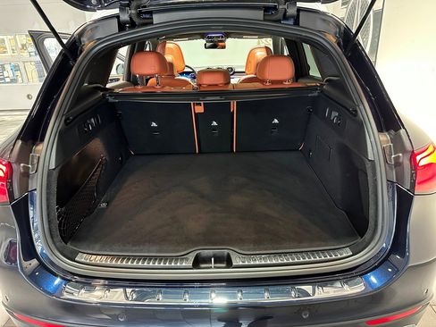 Certified 2024 Mercedes-Benz GLC 300 4MATIC image 33