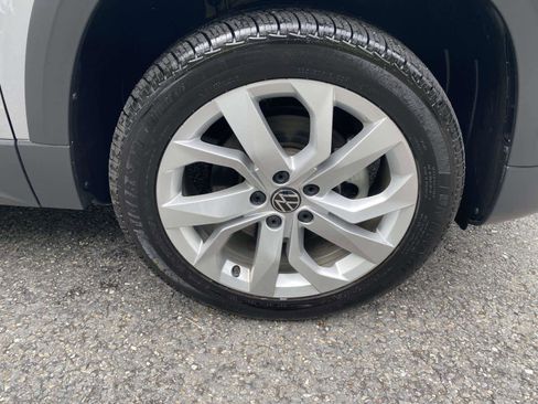 Certified 2023 Volkswagen Taos S AWD/4WD image 32