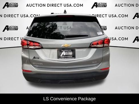 Used 2023 Chevrolet Equinox LS w/ LS Convenience Package AWD/4WD image 5