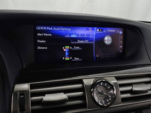 Used 2017 Lexus LS 460 AWD image 25