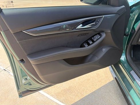 Used 2026 Cadillac CT5 V w/ Technology Package RWD image 9