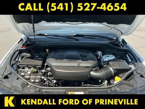 Used 2019 Jeep Grand Cherokee Laredo AWD/4WD image 30