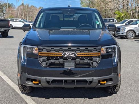 New 2025 Ford Maverick Tremor image 8