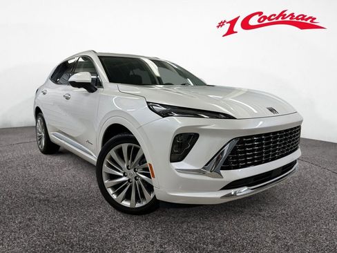 Certified 2024 Buick Envision Avenir image 1