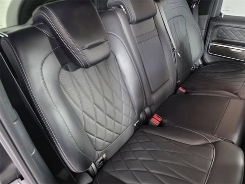 Used 2025 Mercedes-Benz G 63 AMG 4MATIC image 27