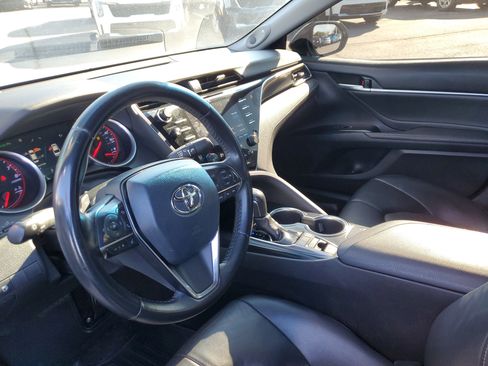 Used 2018 Toyota Camry XSE w/ Driver Assist Package image 18