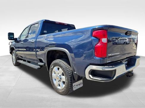 Used 2023 Chevrolet Silverado 2500 LTZ w/ Gooseneck/5TH Wheel Package AWD/4WD image 11