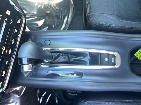 Used 2021 Honda HR-V EX-L image 23