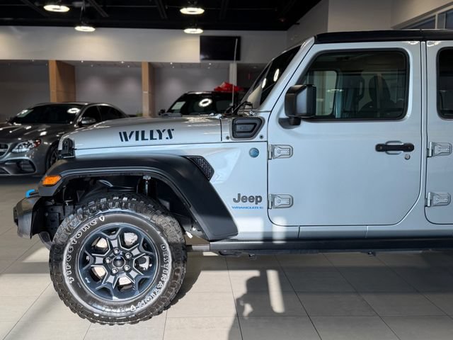 Used 2023 Jeep Wrangler Unlimited w/ Cold Weather Group AWD/4WD image 8
