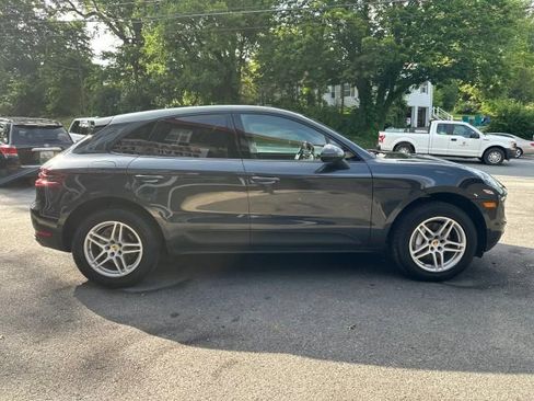 Used 2018 Porsche Macan Sport Edition image 6