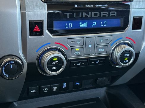Used 2020 Toyota Tundra SR5 AWD/4WD image 19