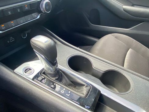 Used 2023 Nissan Altima 2.5 S FWD image 23