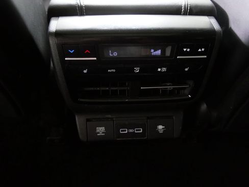 Used 2022 Acura MDX SH-AWD w/ Advance Package image 20