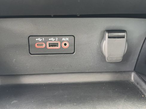 Used 2024 Nissan Altima 2.5 SV image 15