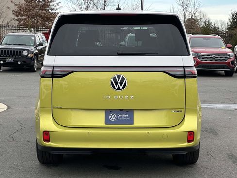 Certified 2025 Volkswagen ID. Buzz 1st Edition image 5