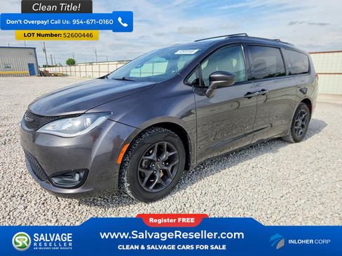 Used 2018 Chrysler Pacifica Touring-L Plus w/ S Appearance Package FWD image 1