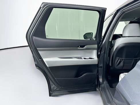 Used 2024 Hyundai Palisade SEL FWD image 26