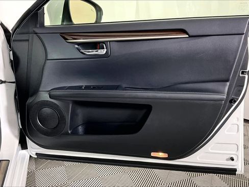 Used 2013 Lexus ES 350 image 21