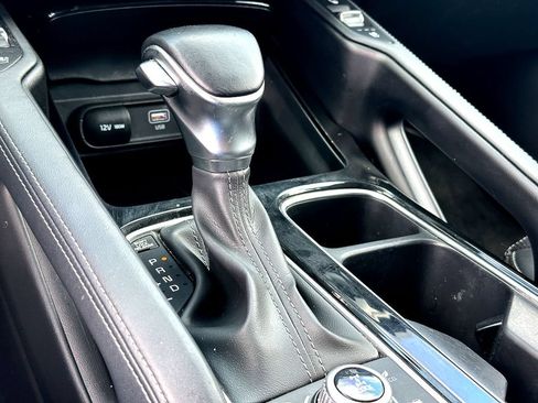 Used 2024 Kia Telluride SX Prestige AWD/4WD image 12