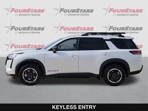 New 2026 Nissan Pathfinder Rock Creek image 8