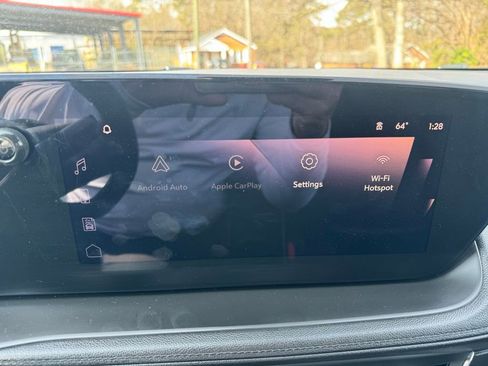 Certified 2024 Buick Encore GX Sport Touring w/ Comfort Package FWD image 20
