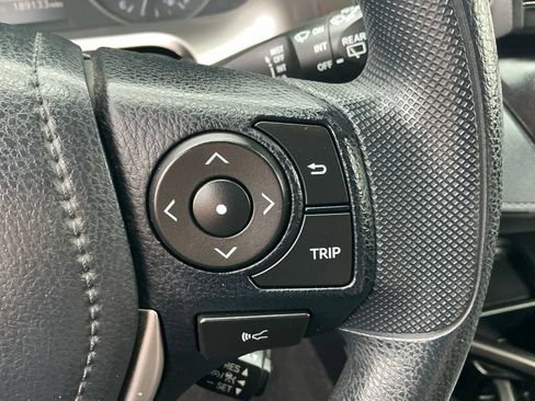 Used 2018 Toyota RAV4 LE w/ All Weather Liner Package AWD/4WD image 21
