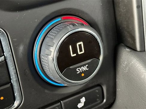 Used 2024 Chevrolet Tahoe Z71 w/ Z71 Off-Road Package image 31